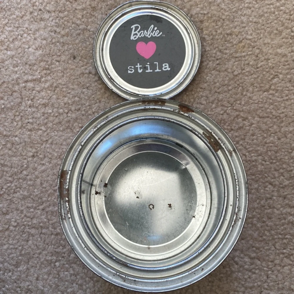 Stila Barbie metal/tin container